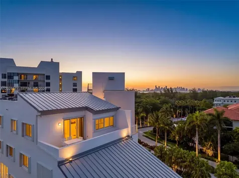 50 Ocean Lane Drive Key Biscayne FL 33149