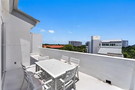 50 Ocean Lane Drive Key Biscayne FL 33149