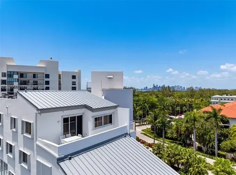 50 Ocean Lane Drive Key Biscayne FL 33149