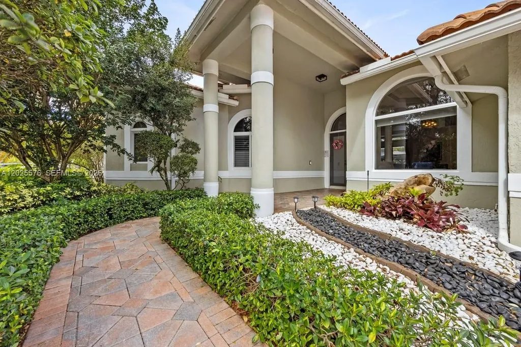12123 NW 10th Manor Coral Springs FL 33071