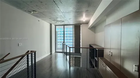 690 SW 1st Court Miami FL 33130