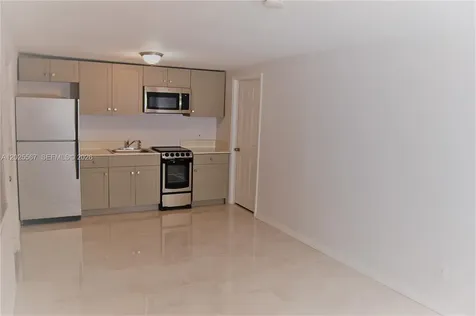 Miami FL 33133