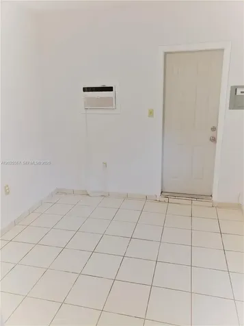 Miami FL 33133