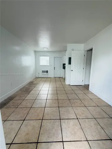 775 NE 128th Street North Miami FL 33161