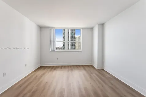 1155 Brickell Bay Drive Miami FL 33131