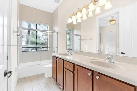 Cutler Bay FL 33157