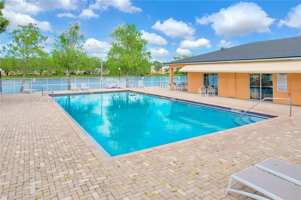 3680 N 56th Avenue Hollywood FL 33021