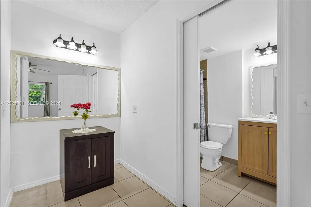 3680 N 56th Avenue Hollywood FL 33021