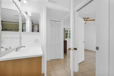 3680 N 56th Avenue Hollywood FL 33021