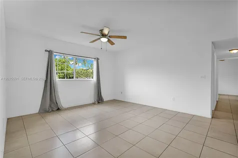 3680 N 56th Avenue Hollywood FL 33021