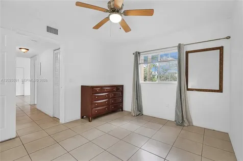 3680 N 56th Avenue Hollywood FL 33021
