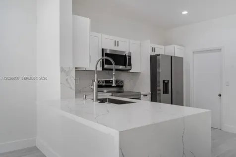 2098 Madeira Drive Weston FL 33327