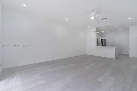 2098 Madeira Drive Weston FL 33327