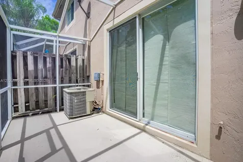 2098 Madeira Drive Weston FL 33327