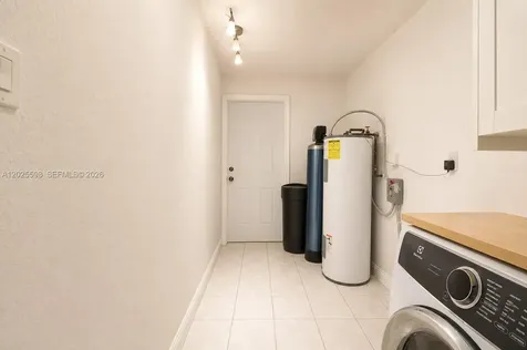 9421 SW 150th Street Miami FL 33176