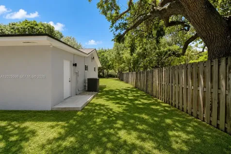9421 SW 150th Street Miami FL 33176