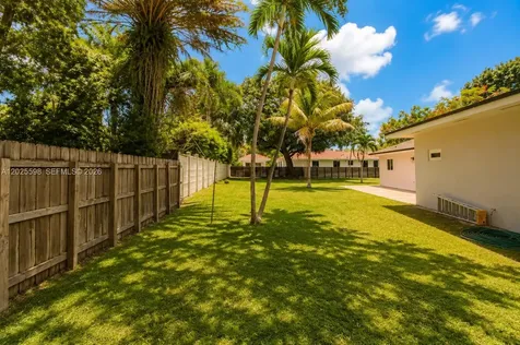 9421 SW 150th Street Miami FL 33176