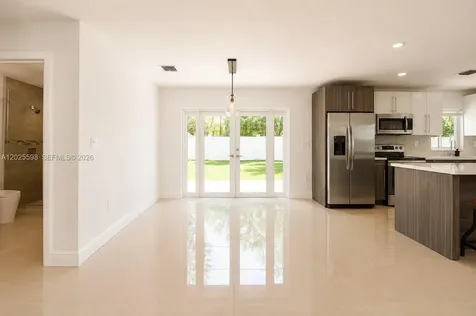 9421 SW 150th Street Miami FL 33176
