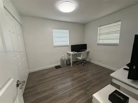 3900 SW 60th Avenue Davie FL 33314