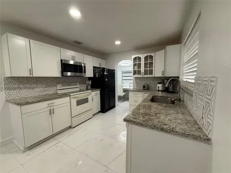3900 SW 60th Avenue Davie FL 33314
