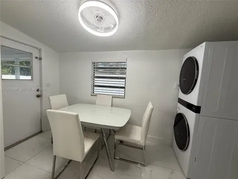 3900 SW 60th Avenue Davie FL 33314