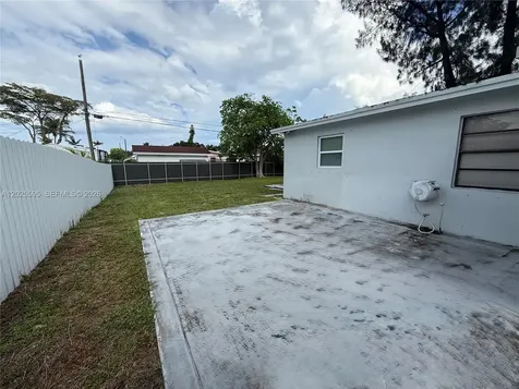 3900 SW 60th Avenue Davie FL 33314