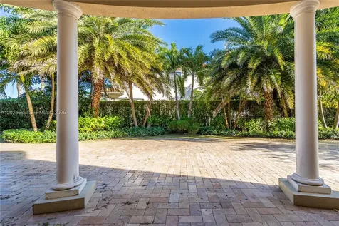19529 SW 80th Court Cutler Bay FL 33157