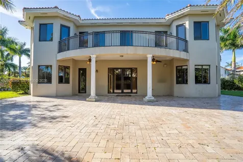 19529 SW 80th Court Cutler Bay FL 33157
