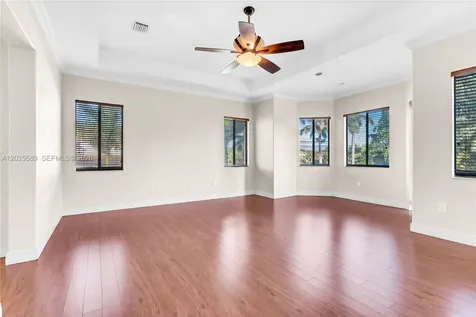 19529 SW 80th Court Cutler Bay FL 33157