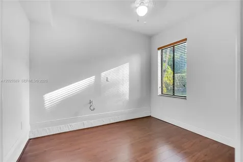 19529 SW 80th Court Cutler Bay FL 33157