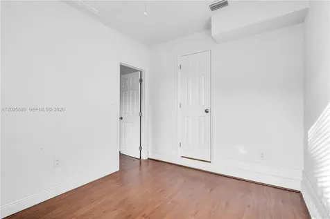 19529 SW 80th Court Cutler Bay FL 33157