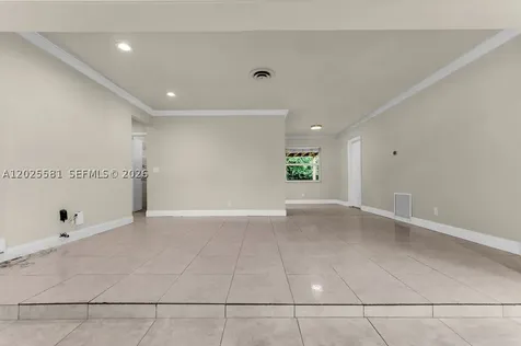 1210 S 24th Terrace Hollywood FL 33020