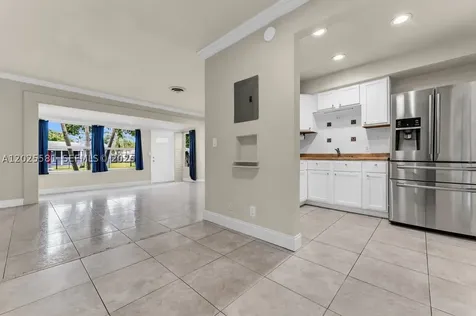 1210 S 24th Terrace Hollywood FL 33020