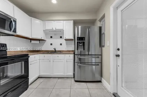 1210 S 24th Terrace Hollywood FL 33020