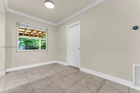 1210 S 24th Terrace Hollywood FL 33020