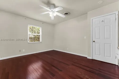 1210 S 24th Terrace Hollywood FL 33020
