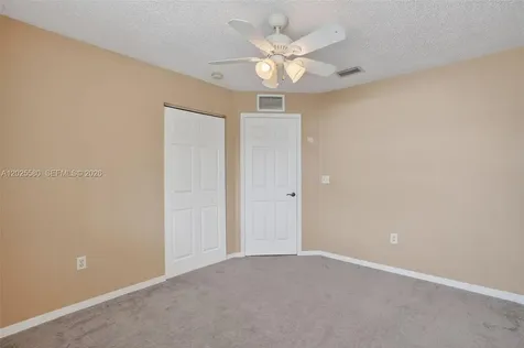2209 SE 24th Place Homestead FL 33035