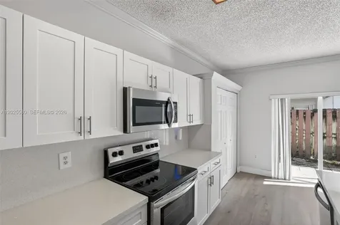 2209 SE 24th Place Homestead FL 33035