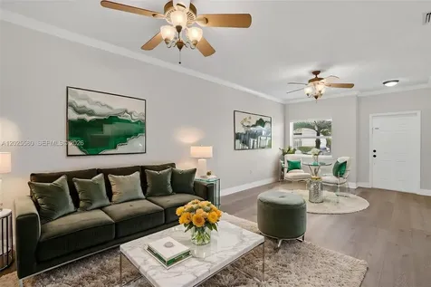 2209 SE 24th Place Homestead FL 33035
