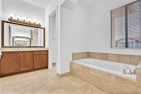 19508 SW 79th Court Cutler Bay FL 33157