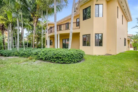 19508 SW 79th Court Cutler Bay FL 33157