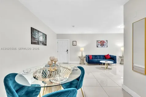 10004 E Bay Harbor Drive Bay Harbor Islands FL 33154