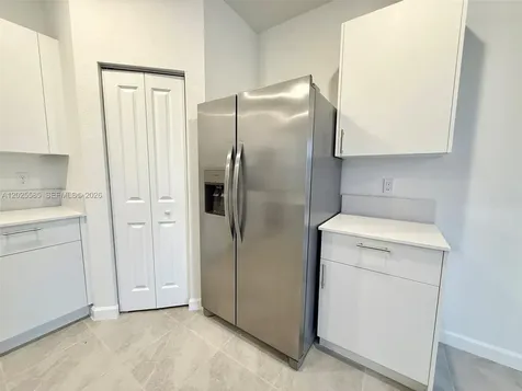 2958 Park Place Dania Beach FL 33312