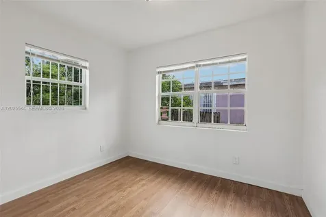 1045 NW 115th Street Miami FL 33168