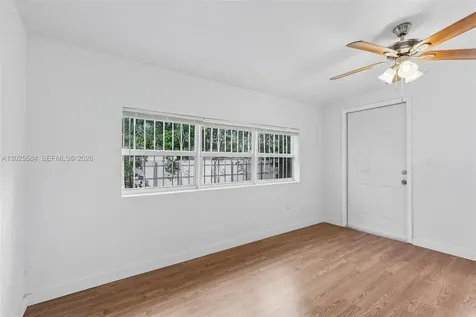 1045 NW 115th Street Miami FL 33168