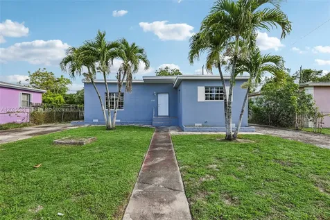 1045 NW 115th Street Miami FL 33168