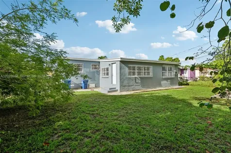 1045 NW 115th Street Miami FL 33168