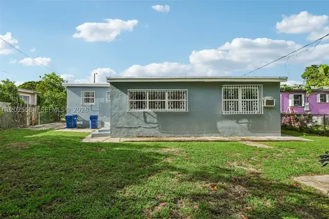 1045 NW 115th Street Miami FL 33168