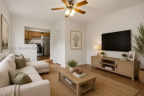 1045 NW 115th Street Miami FL 33168