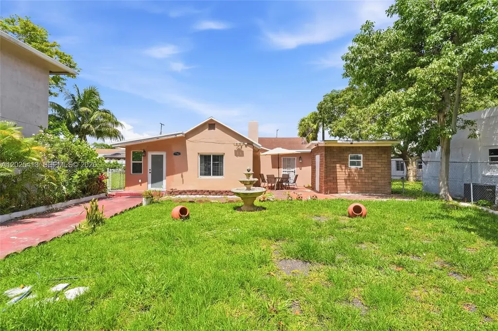7762 NW 9th Avenue Miami FL 33150